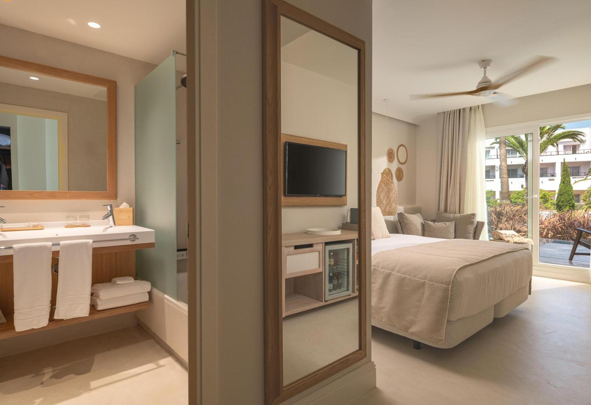 Daia Slow Beach Hotel Conil - Adults Only Recommended Conil De La Frontera Luaran gambar